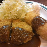 洋食エリーゼ - メンコロ定食880円