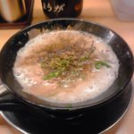 とんこつ＋少し醤油・・美味しそうです