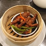 菜香新館 - 鶏の脚 黒豆味噌蒸し