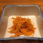 焼鳥 酉たけ - お通し1 にんじんしりしり