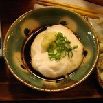 うちなー居酒屋ゆんたく家 - ジーマミ豆腐