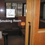 鎌倉パスタ - 着席しての喫煙は禁止なのです・・・