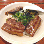 Suibusen - 蒸豚丼