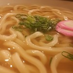 うどん茶屋 志道 - 出汁＆麺は綺麗な色艶