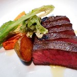 Bistro Refectorium - “ふるの牛”のグリル（シンシン）（２皿に分けて供されました）