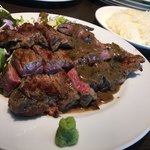 キャトルラパン - ソースは、味噌とわさびポン酢の２つ