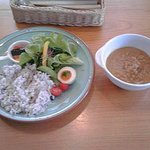 カレープレート：９００円（税込）【２０１８年３月撮影】