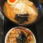 新旬屋麺 - 