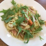 テキサス ハンズ - 魚介と熟成ベーコンの和風ペペロンチーノ