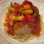 ダイニング　テーブル - ランチのミートボールとトマトソース