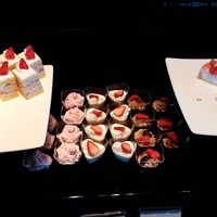 DINING & BAR TABLE 9 TOKYO - 