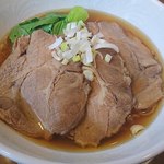 中国料理 敦煌 - チャーシュー麺(900円+税)