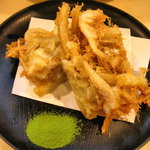 割烹くずし 徳多和良 - 白海老の掻き揚げ