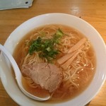 西村麺業 - 中華そば(大)400円