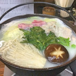 居酒屋 むつ五郎 - 温泉湯豆腐