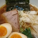 ラーメン 桃李路 - 醤油ラーメン+味タマ♪