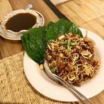 THE LOCAL - ①Lemongrass Salad with Betal Leaves 220バーツ