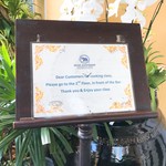 BLUE ELEPHANT - 入り口にはウェルカムボード