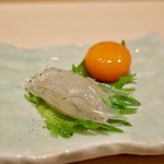 鮨 紺乃 - ​ 白魚の昆布〆