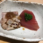 すし岩瀬 - 鰹づけ九条ネギ・鰹炙りに玉ねぎおろし 