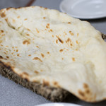 インド&バングラレストラン タイガー - 2018.3 チーズナン（380円）