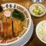 ラーメン屋　壱番亭 - あっさり醤油パーコーラーメン 950円税込＆半ライス 130円税込