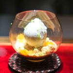 エクアトゥール - ベルベンヌのアイス、 紅茶のプリン、 金柑、 金柑のクリーム、 クランブル