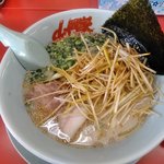 山岡家 - 朝ラーメン（脂少なめ・白髪ネギ・アップ）