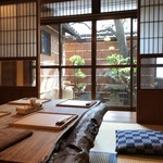 そば切り 鴨嘴 - 店内