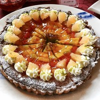 メインダイニングルーム - シトラスとピスタチオのタルト＠グレープフルーツなどの柑橘が焼きこまれています、さらにフレッシュも飾りに♪