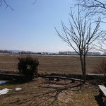 ほくほく庵 - 店の前の景色(2018.03)