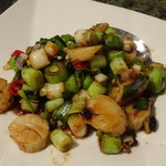 ShinYeh - ホタテと野菜の炒め物(450元)