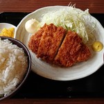 名代 千代勝 - 三元豚とんかつ定食