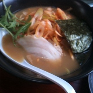 とんこつラーメン ししまる_1