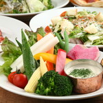 CONA 横浜鶴屋町店