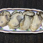 Maruyoshi Shouten - 桃取産の生牡蠣