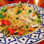 クルンテープ - タイ風サラダ
