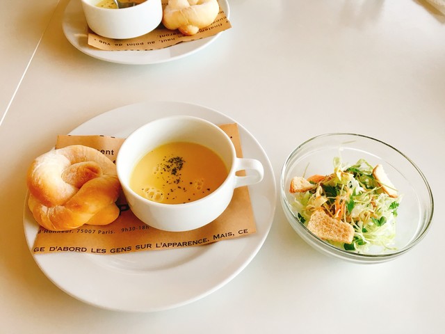 ブルー ブルー カフェ Blue Blue Cafe 小内海 カフェ 食べログ