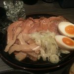 特製濃厚つけ麺　の具