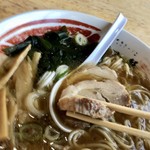 タロー軒 - 分厚いチャーシュー