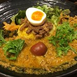 SPICY CURRY 魯珈 - ろかプレート(950円)