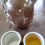 ツユ入りとっくり、熱いので注意