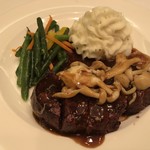 Hy's STEAKHOUSE - 