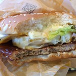 マクドナルド - チーズてりたまをガブリっ♪