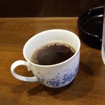 Bugiugi - セルフサービスのコーヒーです。