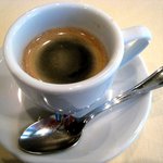 レ トワ フレール - 食後のコーヒー