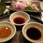 蒼天 北口店 - 刺身用の醤油三種