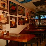 ビリー・バルゥーズ・ビア・バー - 