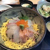 大漁市場 なるみ乃 薬院店 - 