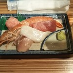 ふぶき - 刺身三点盛り 390円♪